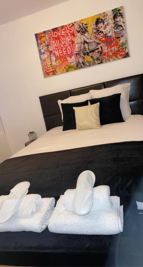 L'AppartE Black Superbe Appartement Pop ! Besançon Exterior foto